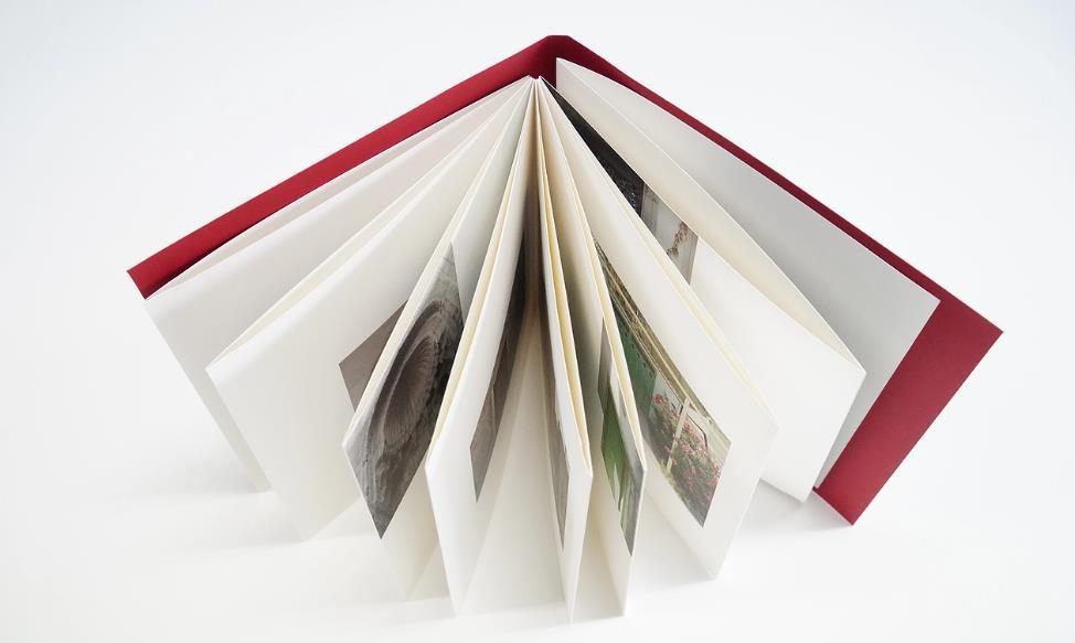 創(chuàng)意賦能：特殊印后工藝如何讓上海型錄畫(huà)冊(cè)印刷脫穎而出？